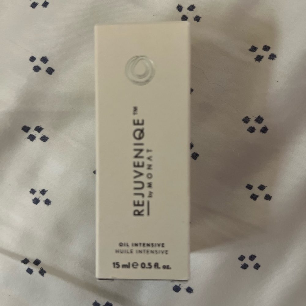 Monat Rejuvenique
